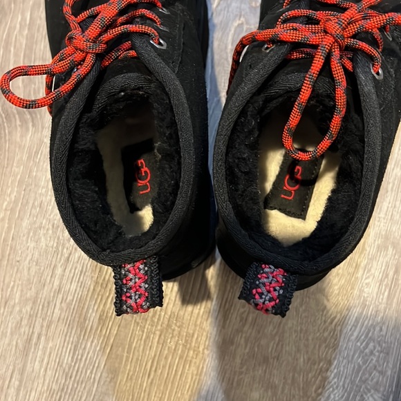 Ugg boots - Picture 4 of 4